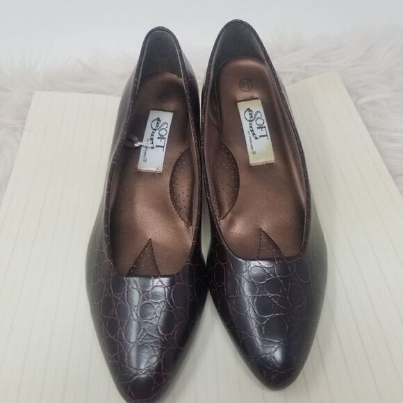 Soft Flexible by Highlights Brown Pump. Size 8.5. - Picture 9 of 11